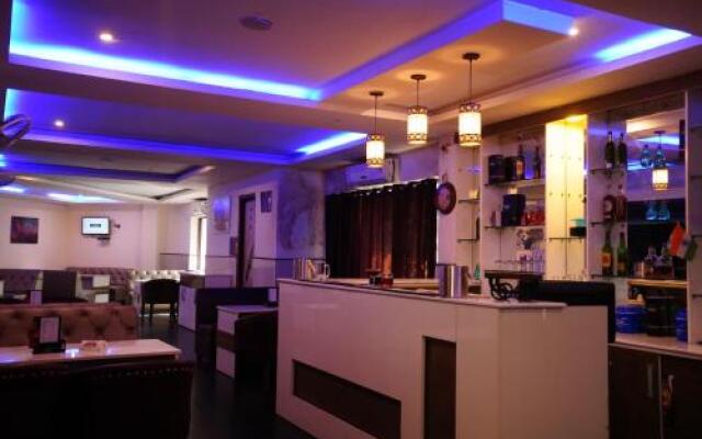 OYO 44364 Hotel Gaurab