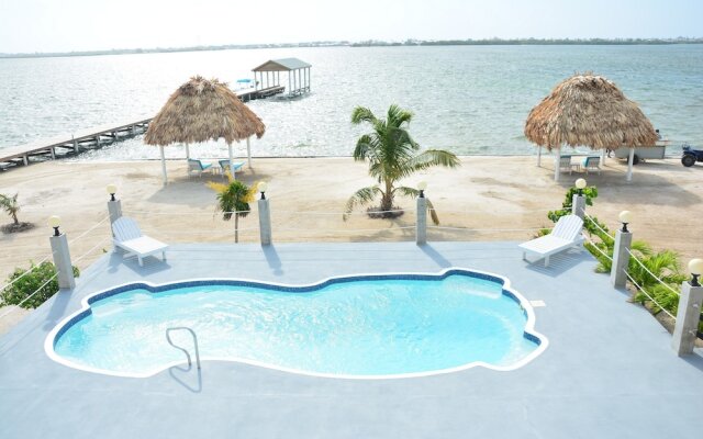 Casas de la Caye Villas