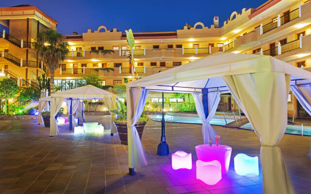 Elba Castillo San Jorge & Antigua Suite Hotel