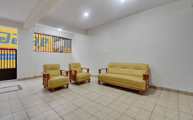 Oyo 43621 Hindavi Inn 3