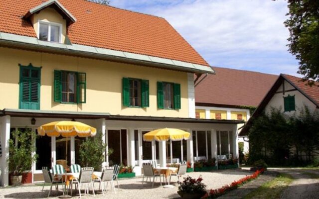 Skorianzhof