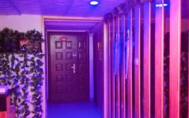 Changsha Moon Space Gear Youth Hostel