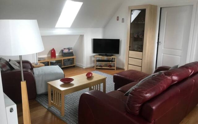 Home From Home Lovely 2 Bed Apartment in Stirling