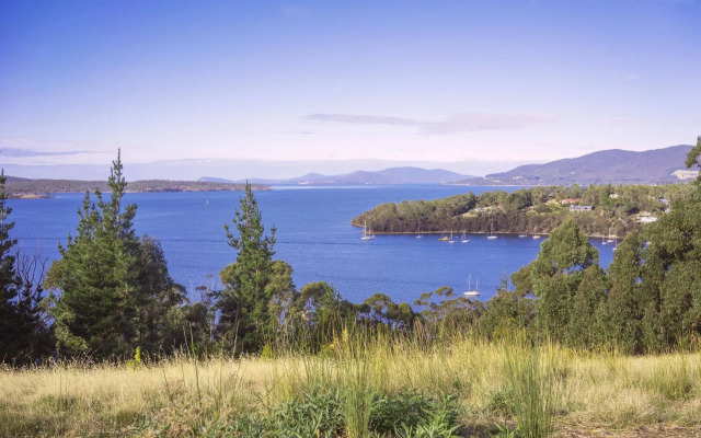 Bruny Vista Cabin