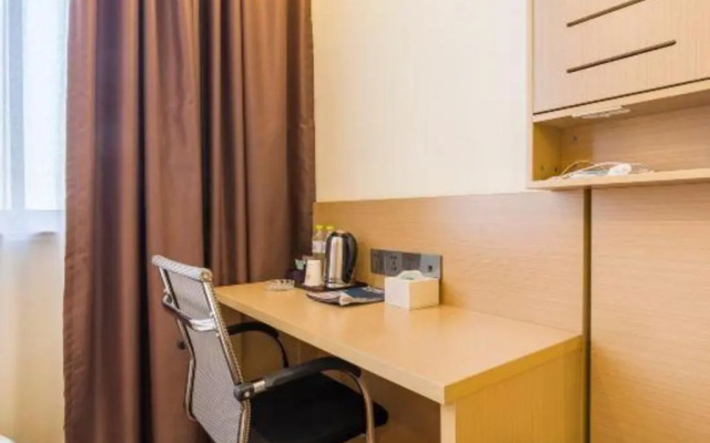 Longcheng International Hotel