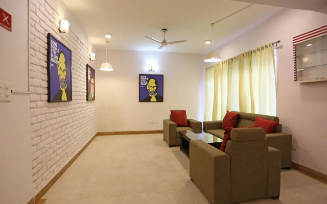 OYO Flagship Noida Golf Course