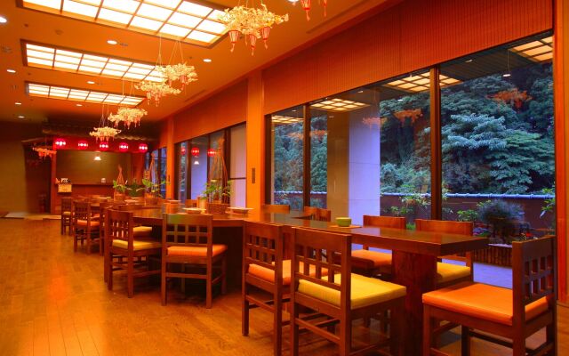Yamanaka Onsen Ohanami Kyubei