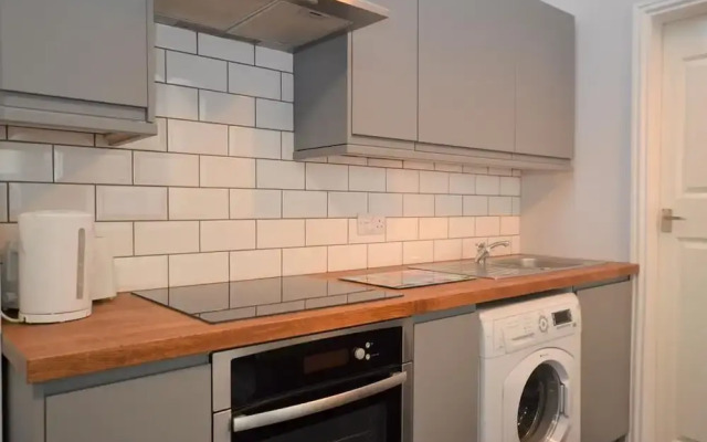 Albion Street Serviced Apartments