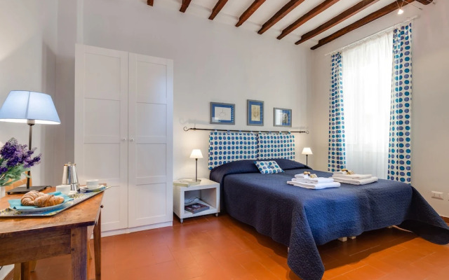 Rome as you feel - Piazza dei Satiri Studio