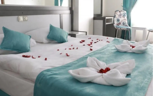 Hotel Ab-i Hayat