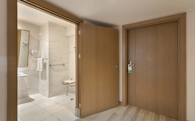 Ramada by Wyndham Rome / Verona