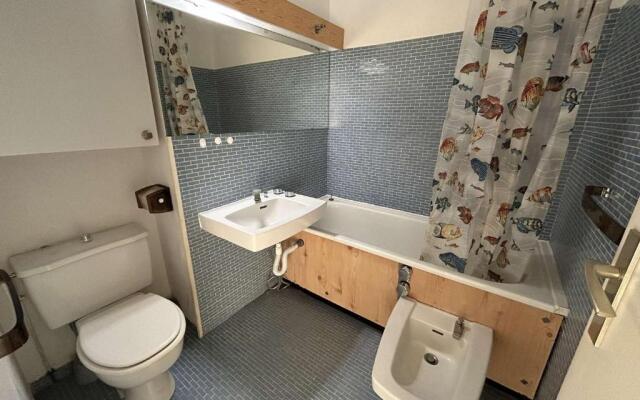 Appartement Port Camargue, 1 Pièce, 4 Personnes - Fr-1-250-41