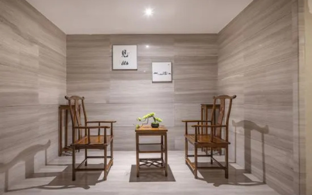 Hanshui Shanju Hotel (Danjiangkou Wetland park)