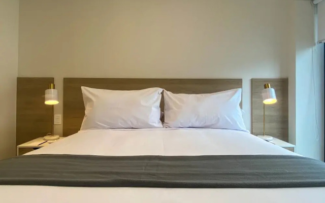w Sensational 2BR in Miraflores Near Larcomar