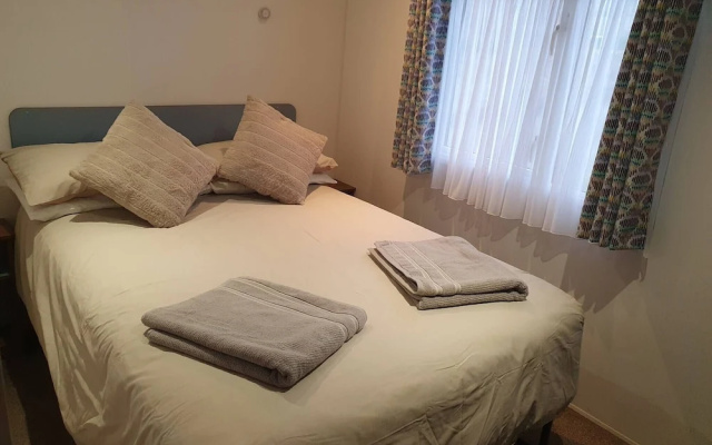 Golden Coast Holiday, Close to Woolacombe Beach