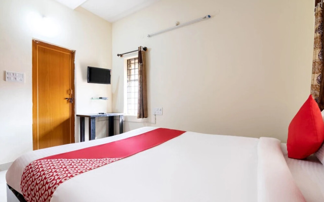 Sri Sai Suites By OYO Rooms