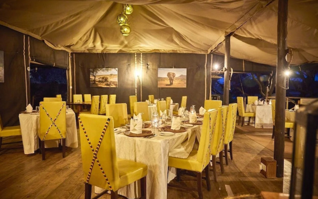Elephant Bedroom Camp