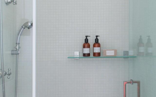 CL1806 Flat com limpeza diária no Itaim Bibi