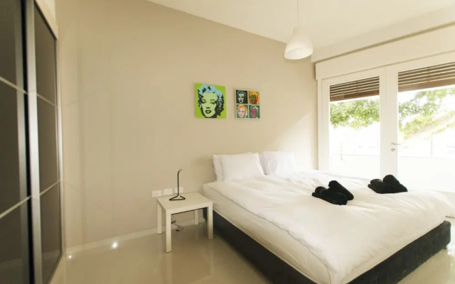 Quality 3BDR Dizengoff Square Pkg TL49