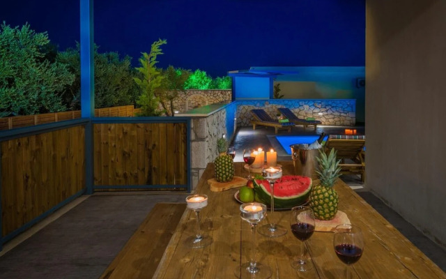 Natura Verde Villas 3 Bedroom Villa Kentia With Private Pool