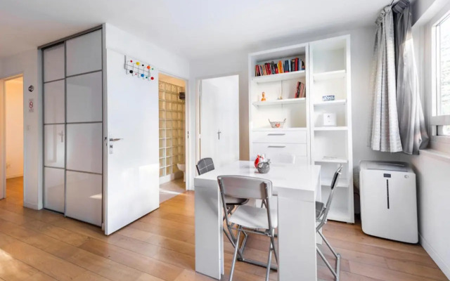 Nice Flat 5 min walking from the sea