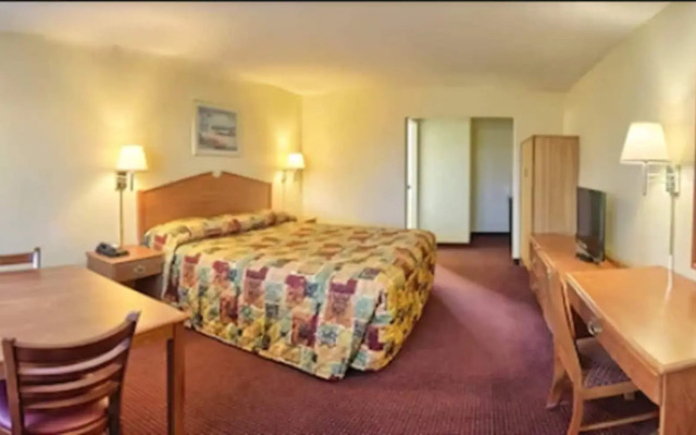 Relax Inn And Suites