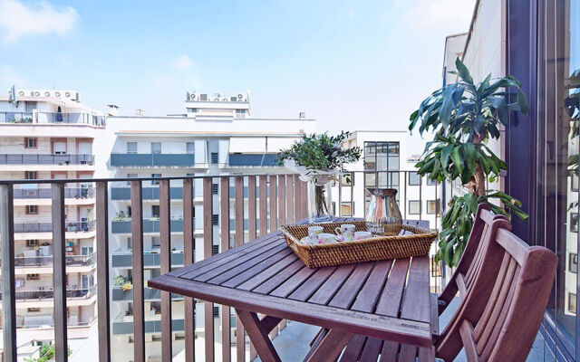 MSB Rooftop Pool City Center