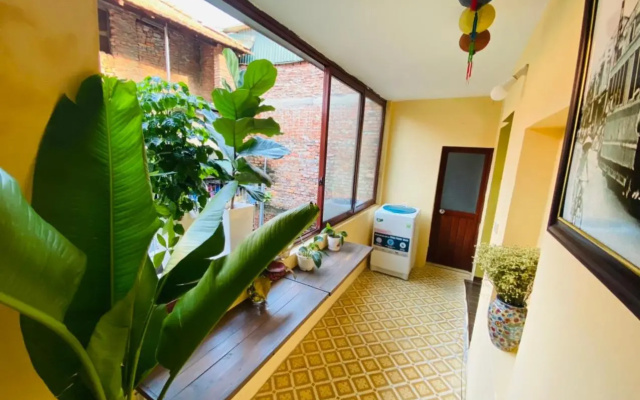 Wooden House 38 Hang Cot - 5' to HoanKiem Lake & Al Noor Mosque – Guest Rooms – Hanoi