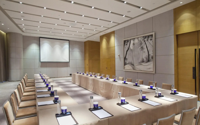 Crowne Plaza Huizhou by IHG