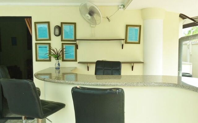 Baan Laksee Pool Villa