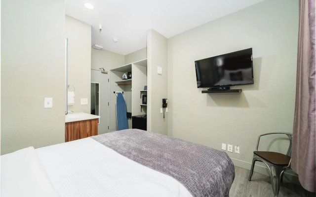 Urban Boutique Hotel