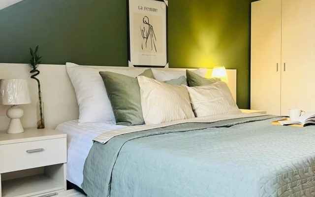 Black Pearl by Vysehrad Castle