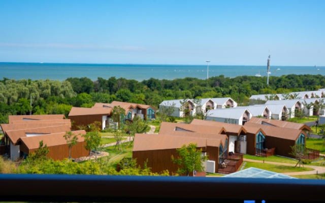 Rizhao Kaiyuan Senbo Resort Hotel – Outside – Rizhao
