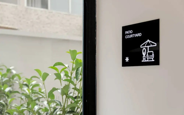 w Lovely Loft w/ Modern Balcony in Colima