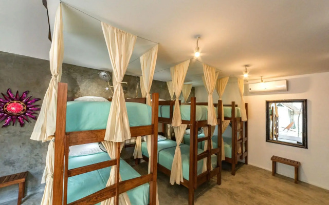 Mimosa Tulum Hotel & Hostel