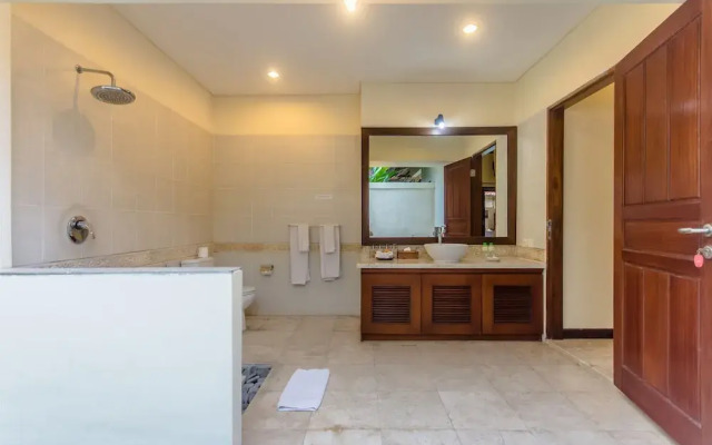 Villa Santhi