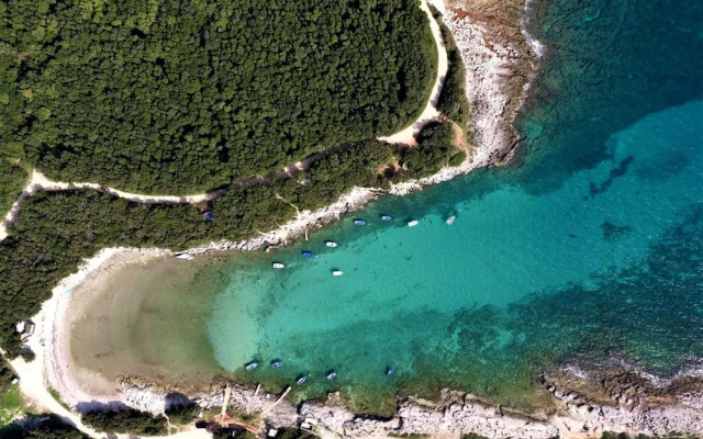 Family-friendly Spacious Hideaway Agavaistria