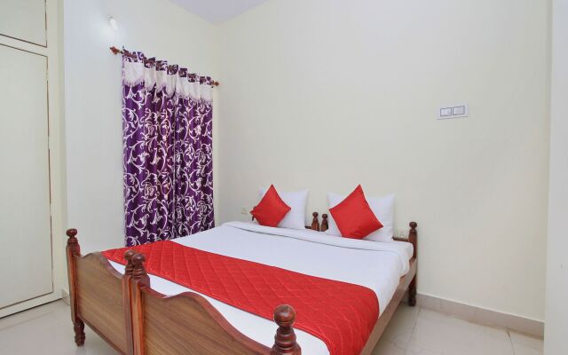 OYO 11358 Home Compact 2BHK Near Promenade Beach