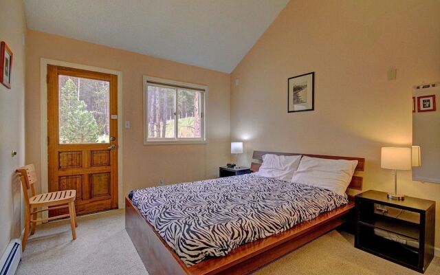 Sundance 4 3 Br townhouse by RedAwning