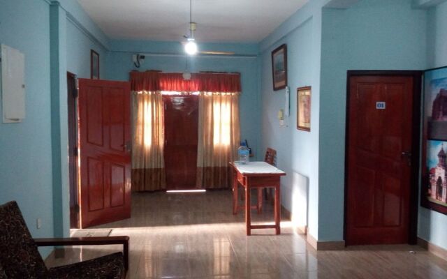 Hotel Blue Whale