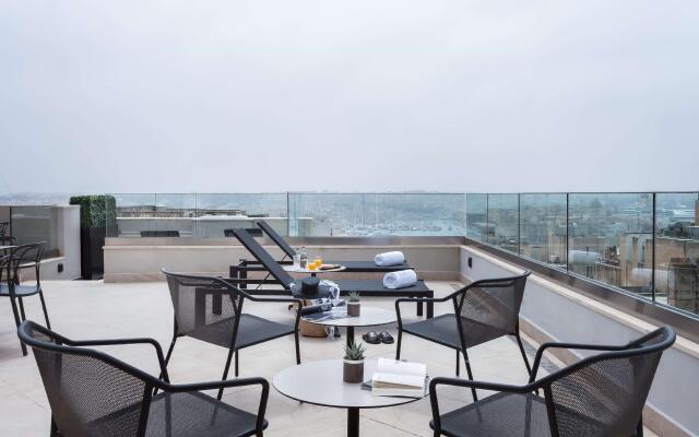 The Cumberland Hotel by NEU Collective