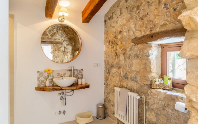 Mallorca Beautiful Villa With Pool in Puigpunyent