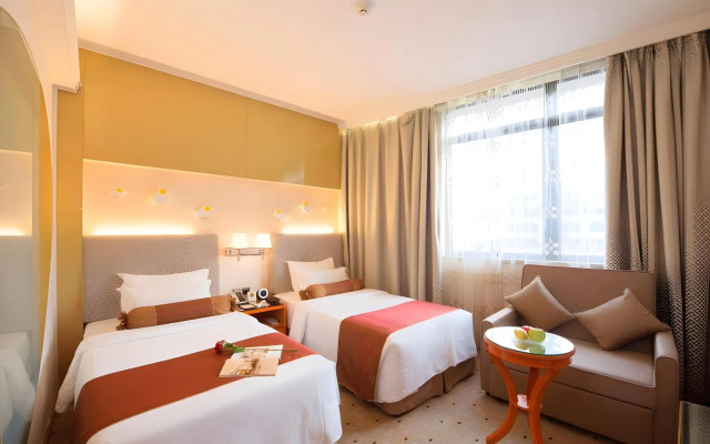 Metropole Hotel