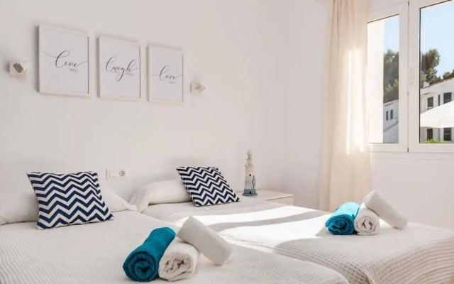 Annabel's Apartments II