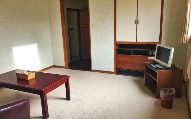 Japanese Hotspring Guesthouse Raicho - Hostel