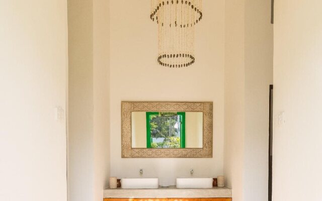 Zephyr Talalla Villa