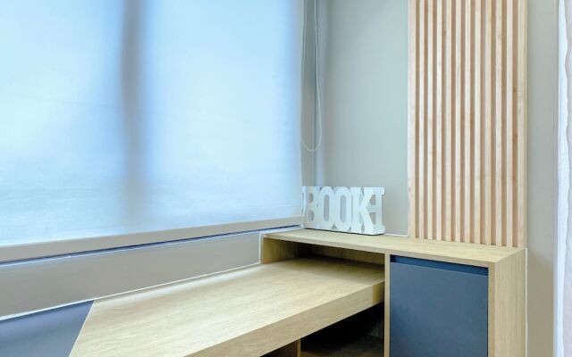 Modern Look Studio at LRT City Jatibening Apartment