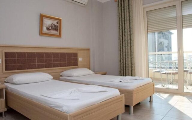 Hotel Vila Lule