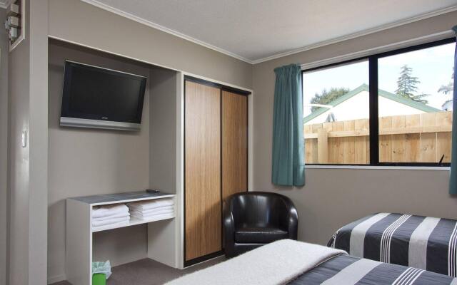 Coronation Park Motel