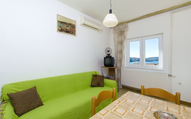 Apartments Rada